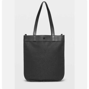 Lululemon Now And Always Tote 15L